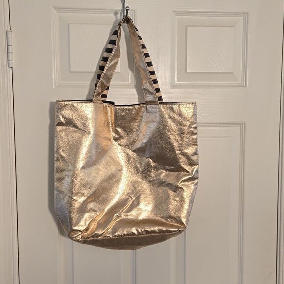 Betsy Johnson tote bag skull print - Picture 4 of 5